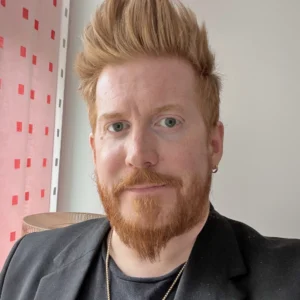 Porträttbild på Mathias Silvder.